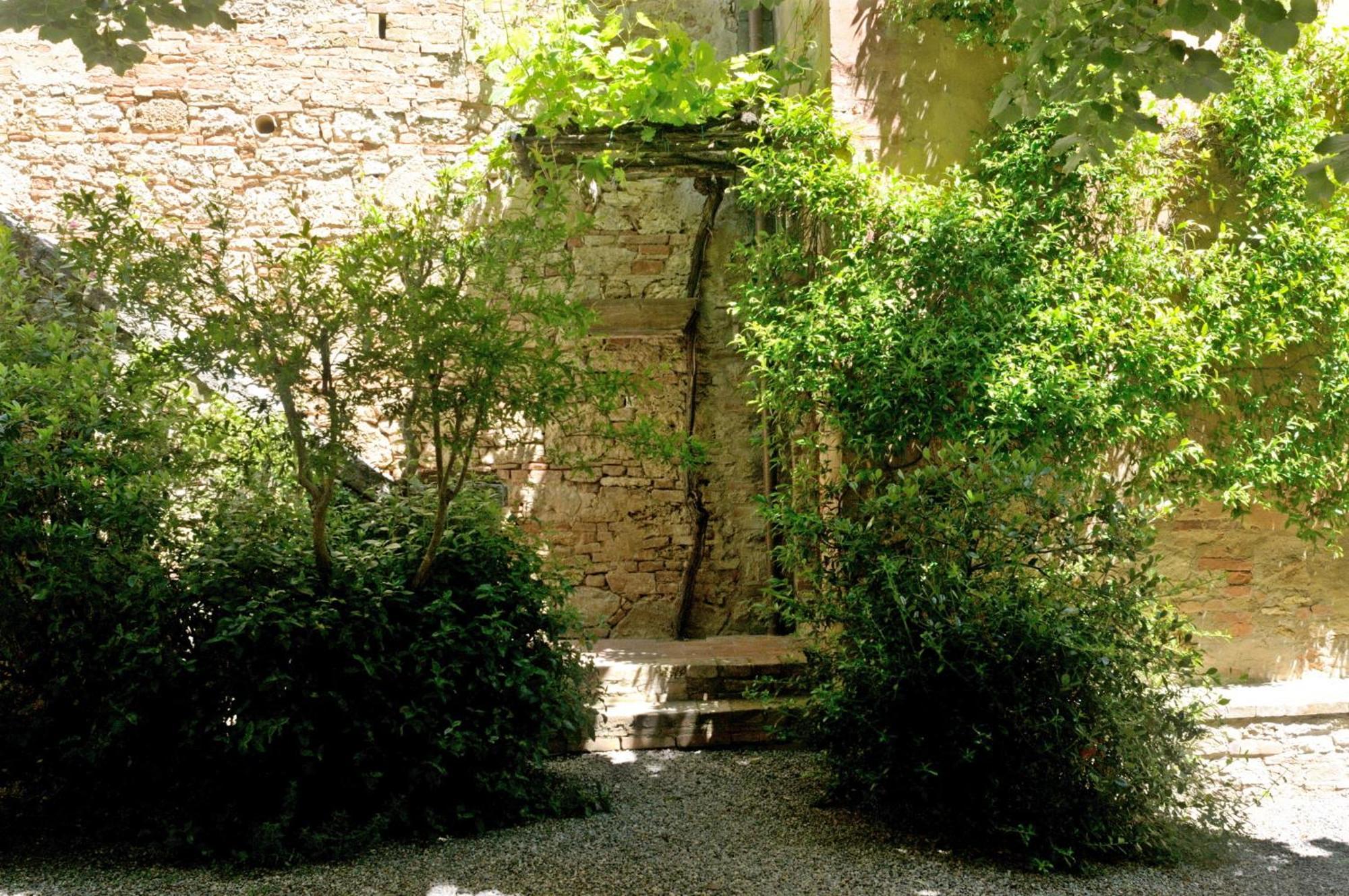 博尔戈鲁奇楠洛班迪尼酒店 San Giovanni dʼAsso 客房 照片
