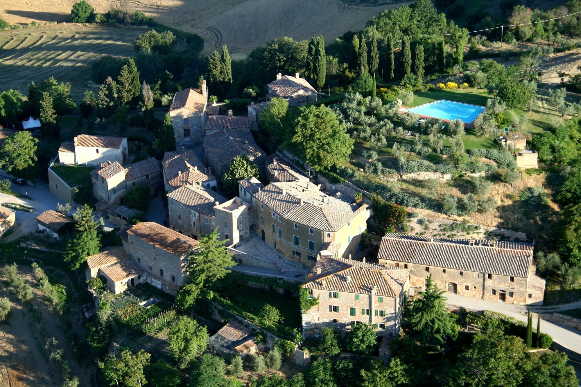 博尔戈鲁奇楠洛班迪尼酒店 San Giovanni dʼAsso 外观 照片